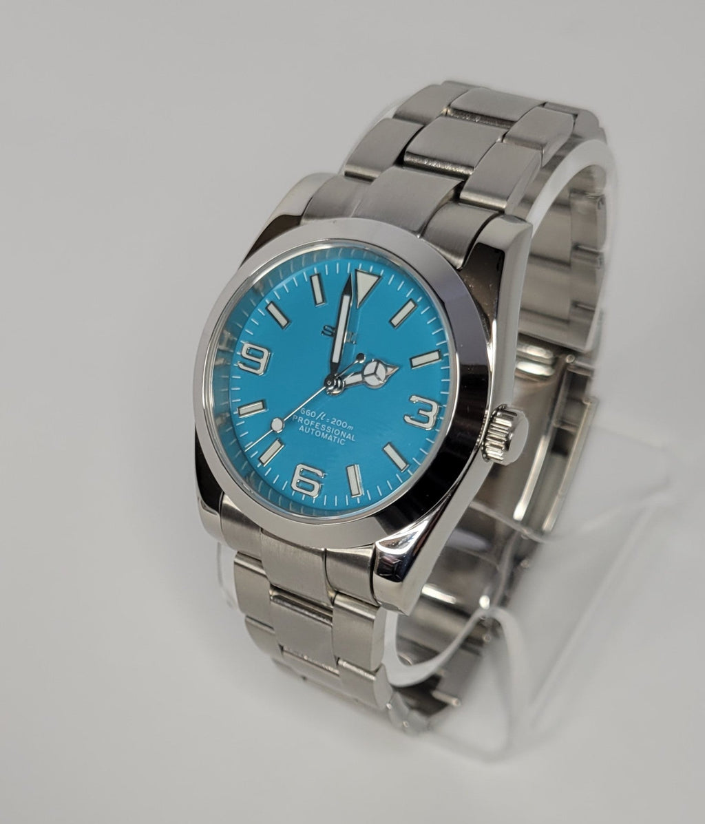 Explorer | Sky Blue