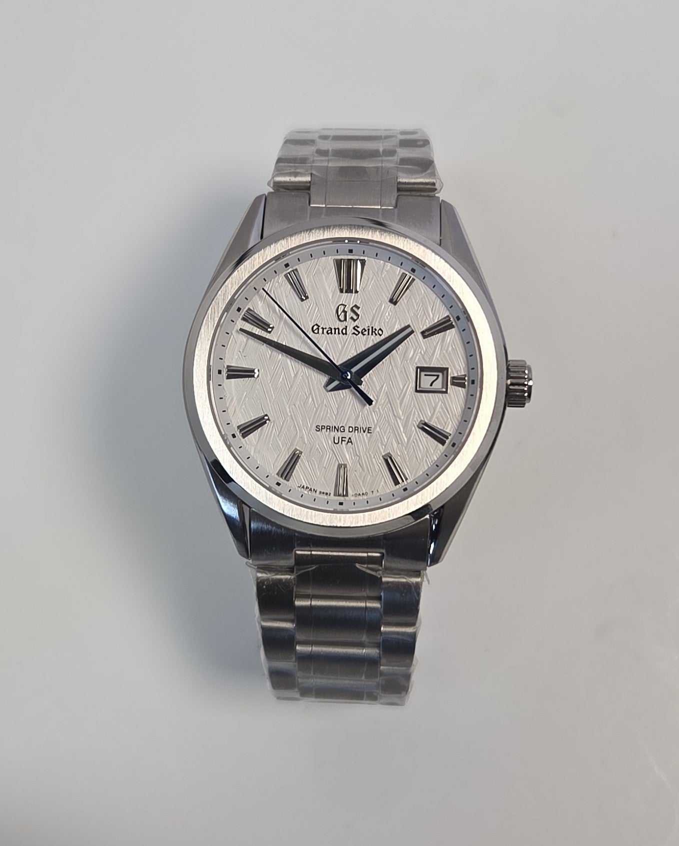 GS Mod Watch | White