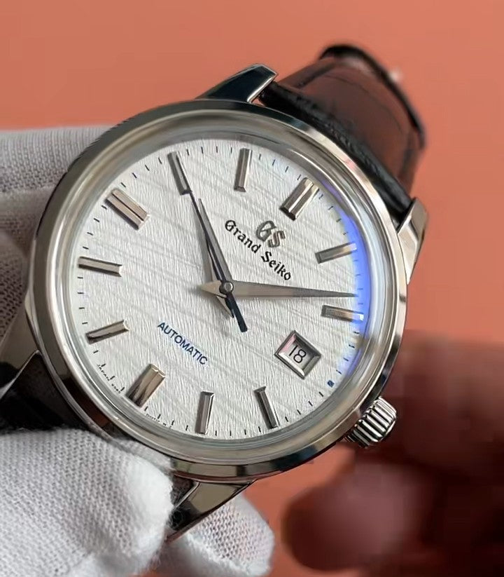 GS Mod Watch | White